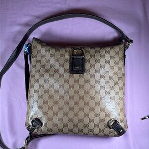 Gucci Crystal Abbey Brown/Tan Monogram Shoulder Bag